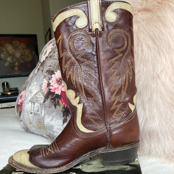 Vintage Texas Brand Unisex Cowboy Boots - Picture 3 of 14